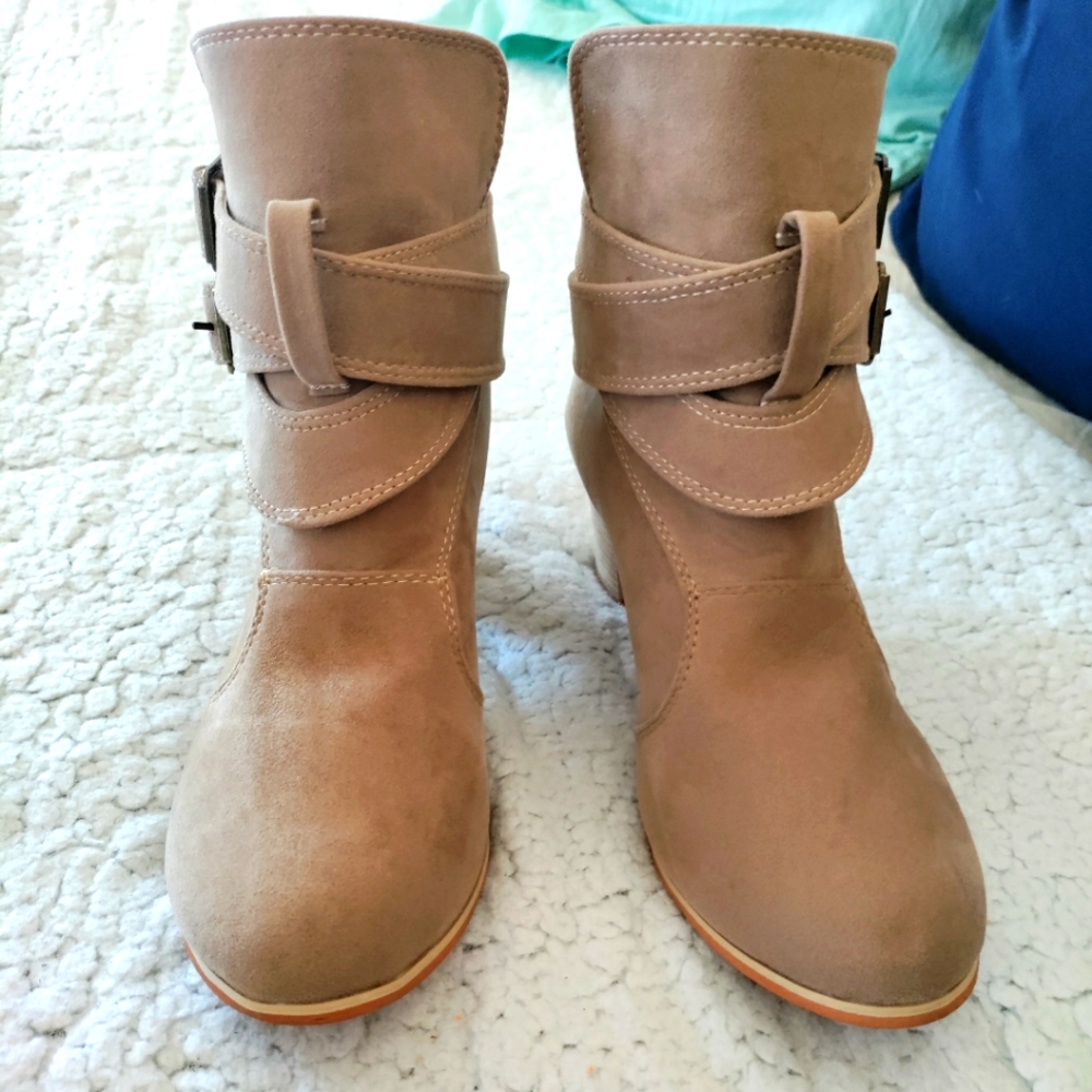 Cute strappy tan booties